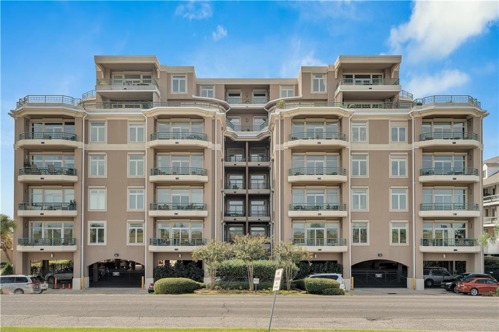 400 Metairie Hammond Highway 2a — photo