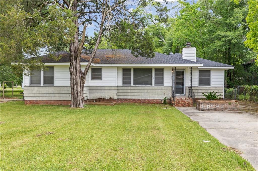 210 Short Street — photo
