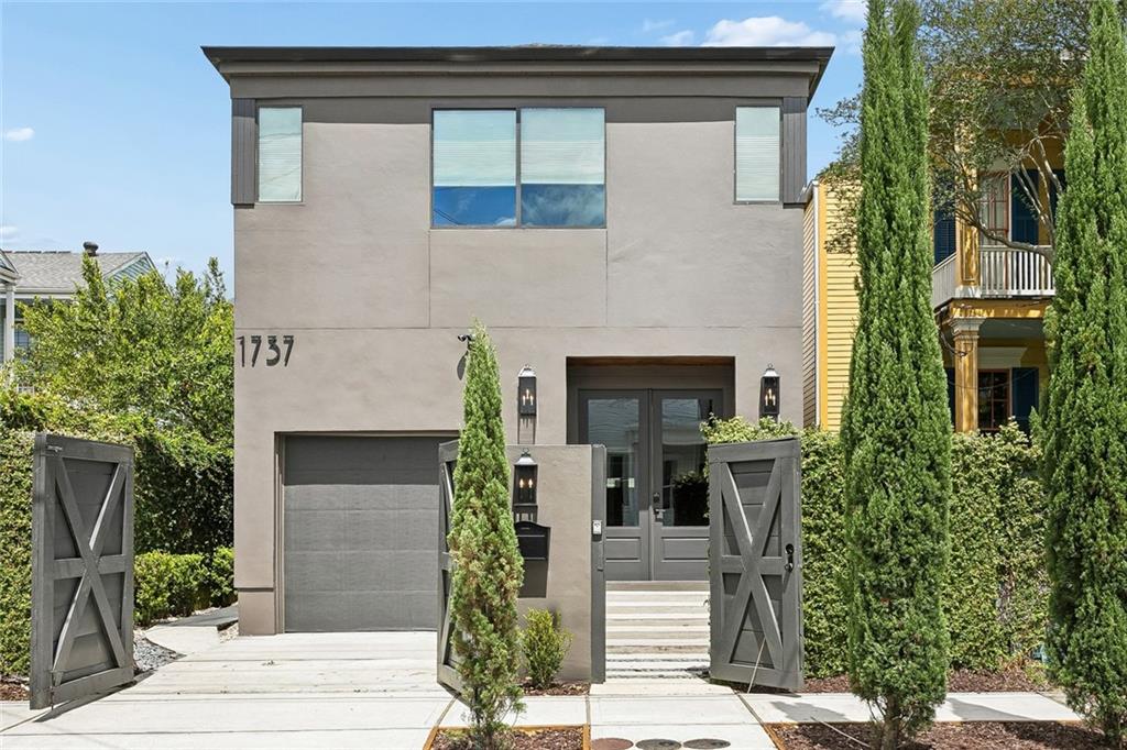 1737 Josephine Street — photo