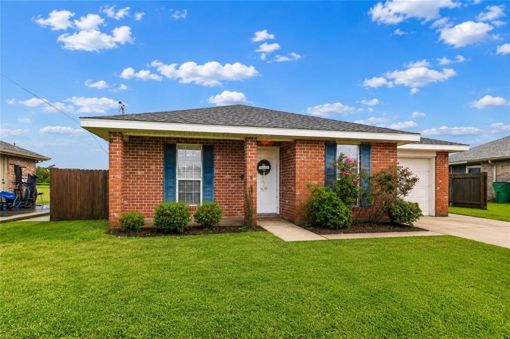 319 River Ridge Drive — photo