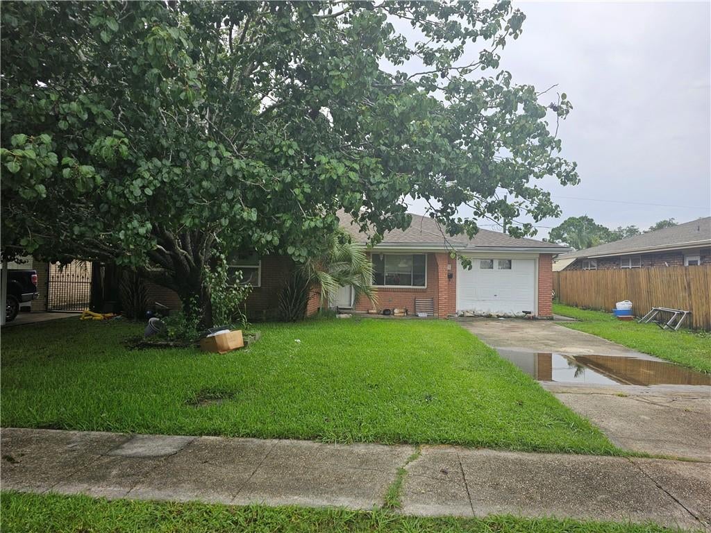 489 Fern Drive — photo