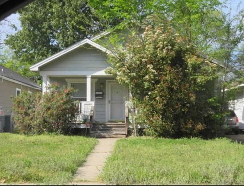 2706 Stonewall Street — photo