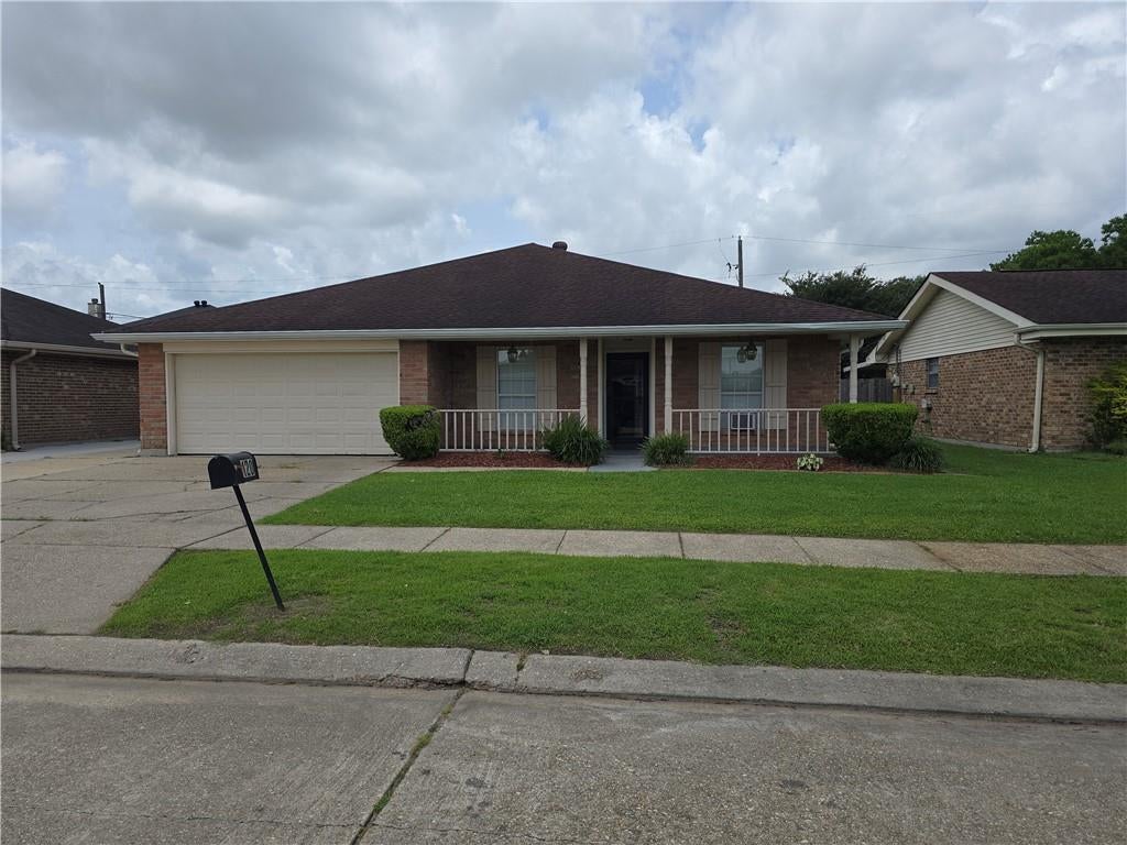 120 Firethorn Drive — photo