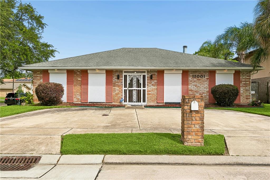 12001 E Barrington Drive — photo