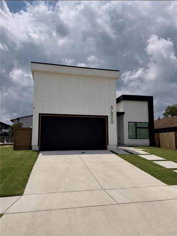5600 Clements Drive — photo