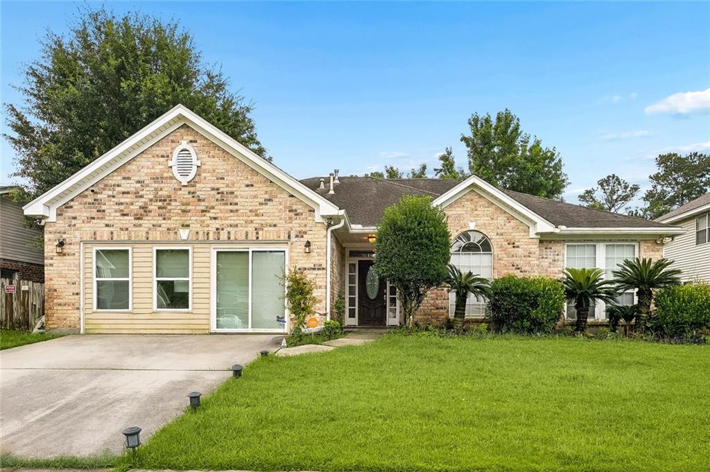 417 Spartan Loop Drive — photo