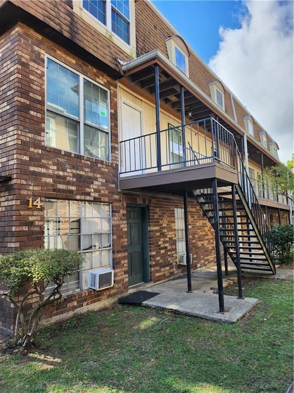 6220 Riverside Drive 561 — photo