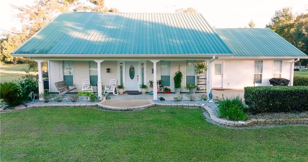 513 E Bayou Road — photo
