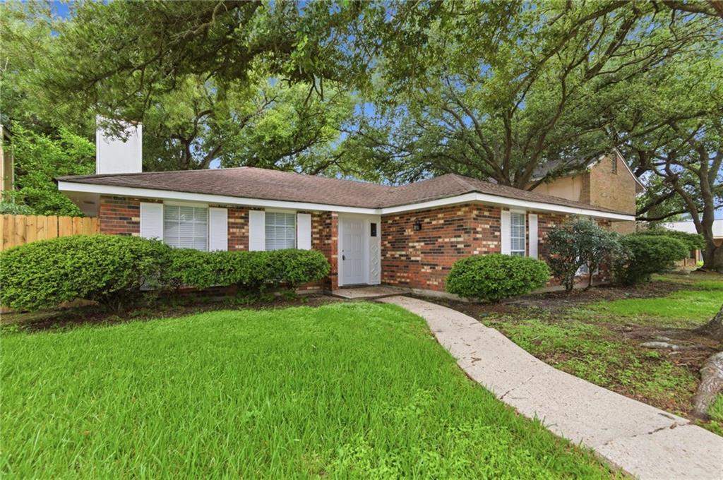 7920 Branch Drive — photo