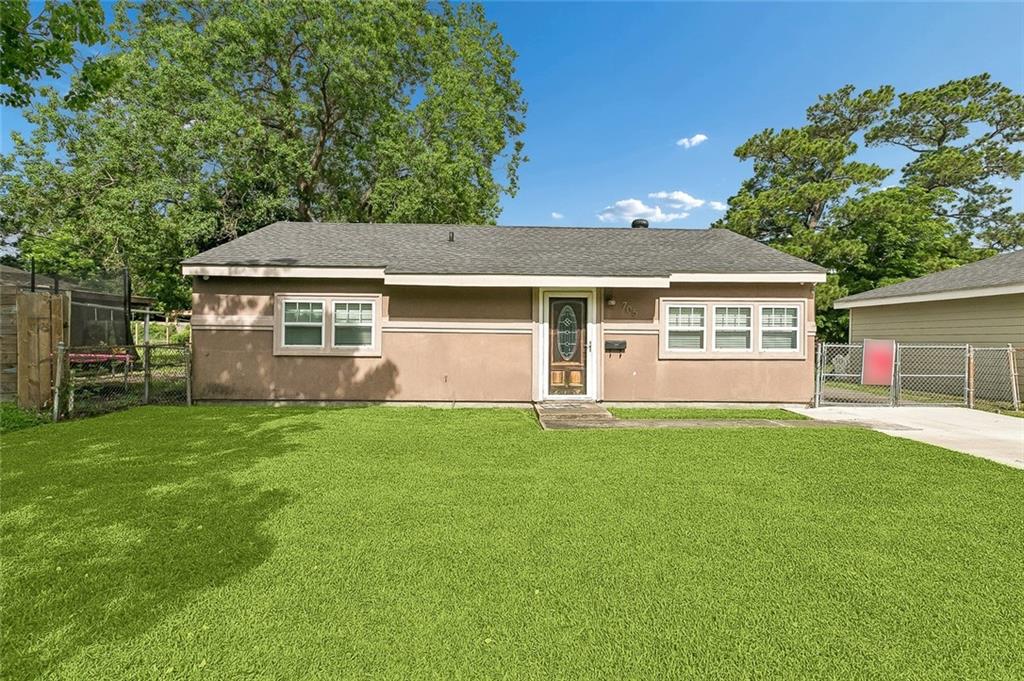 705 Huntlee Drive — photo