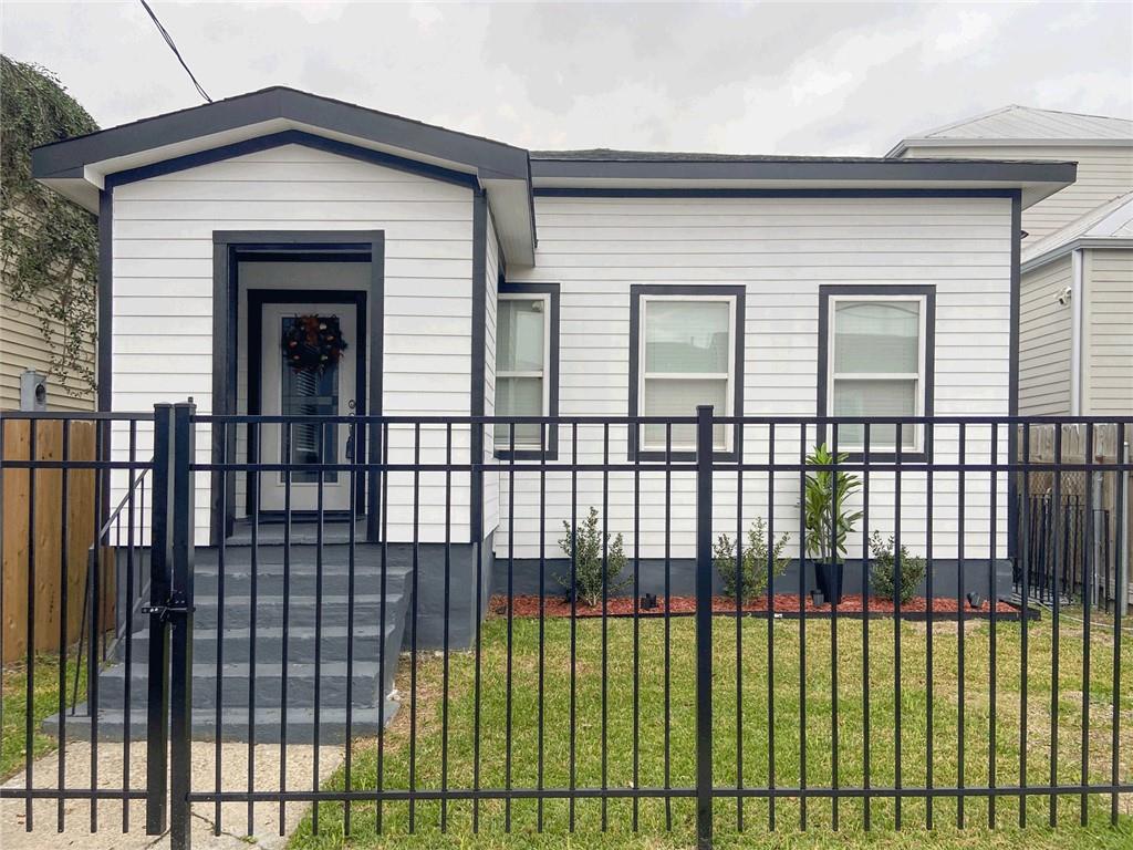 3507 Danneel Street — photo
