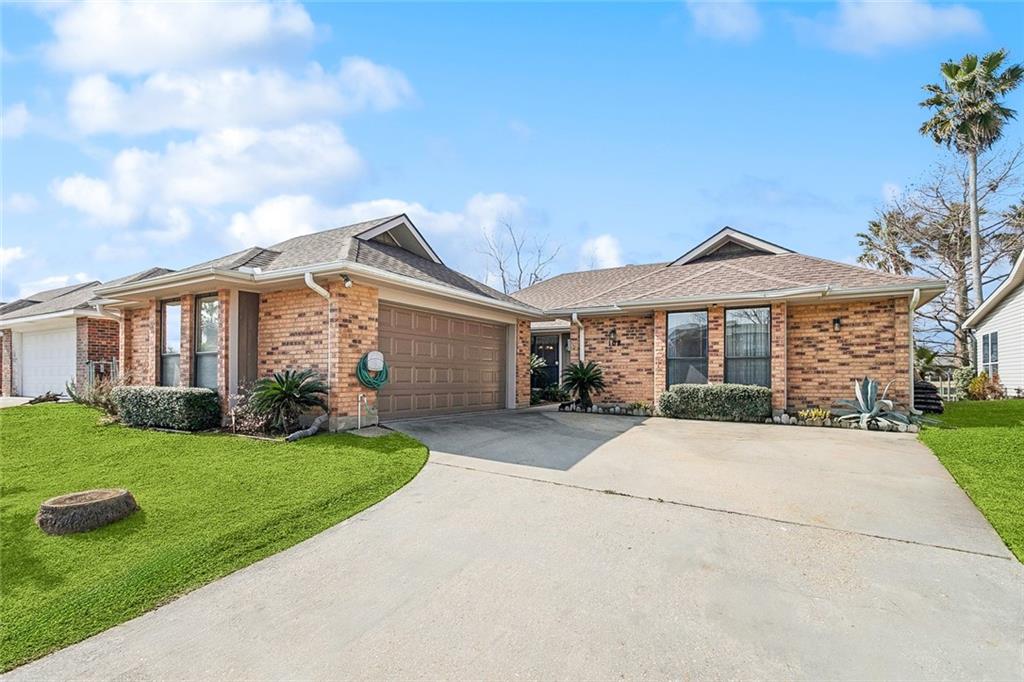 108 Southern Star Place — photo