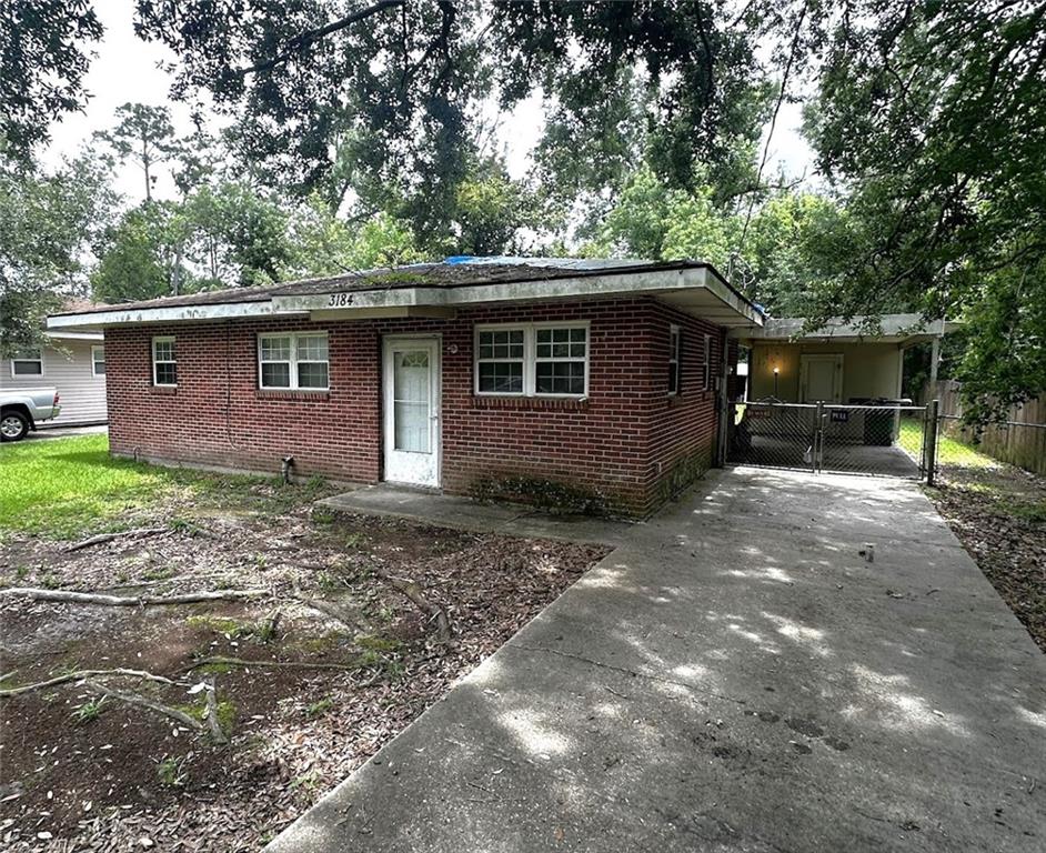 3184 Dee Street — photo