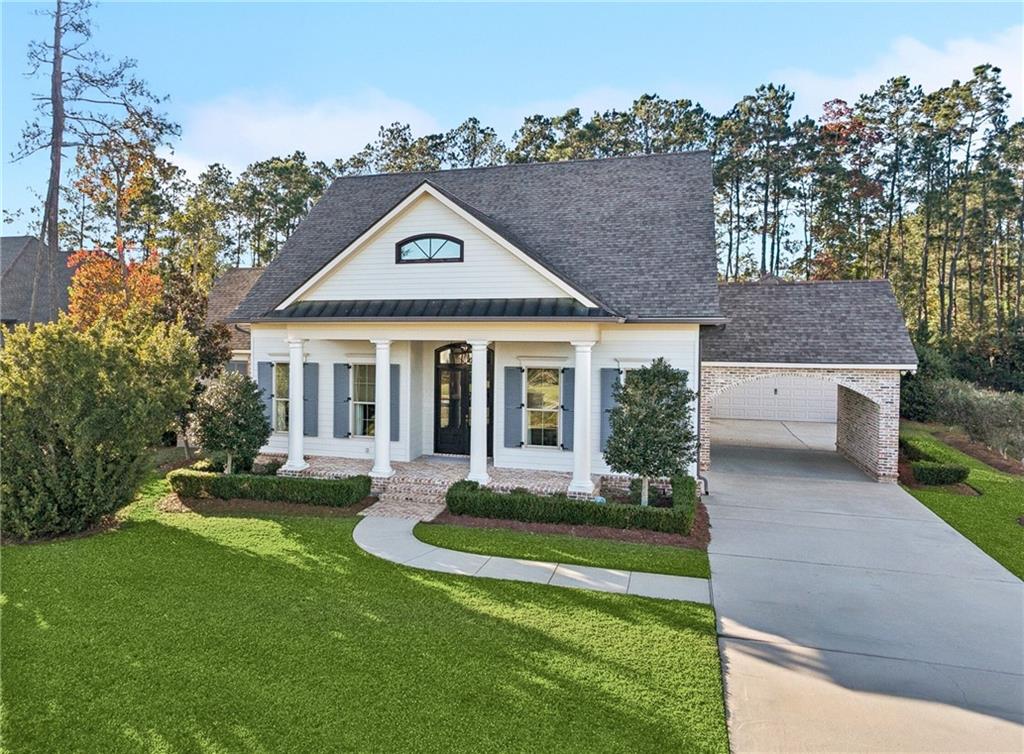 116 Oleander Court — photo