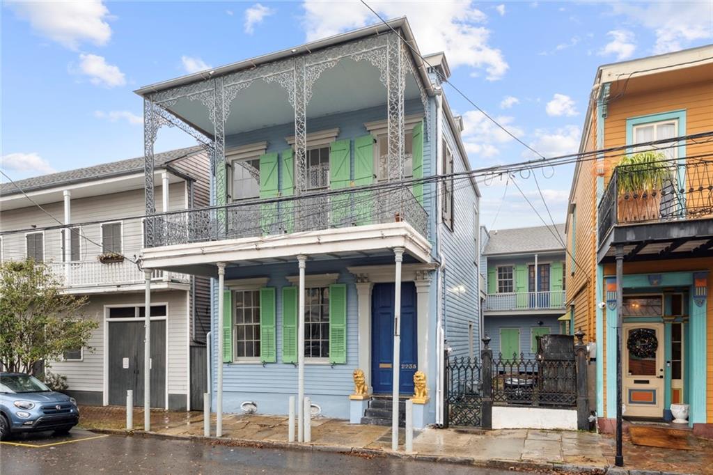 2235 Chartres Street — photo
