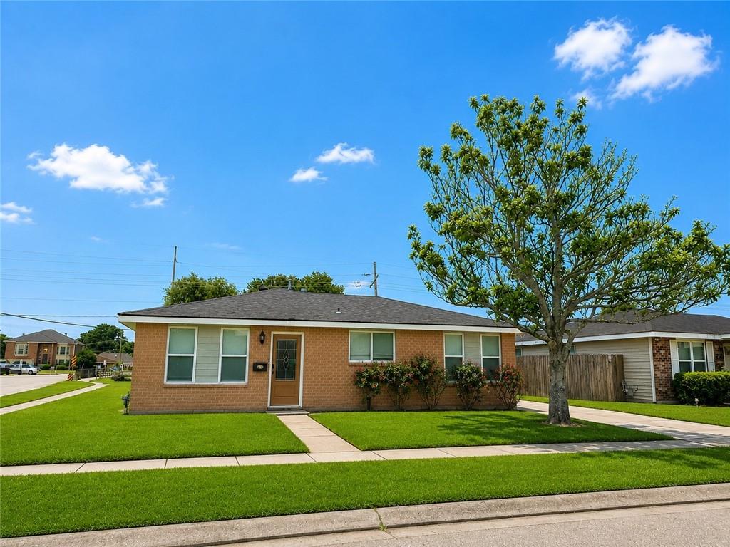 501 Willowbrook Drive — photo