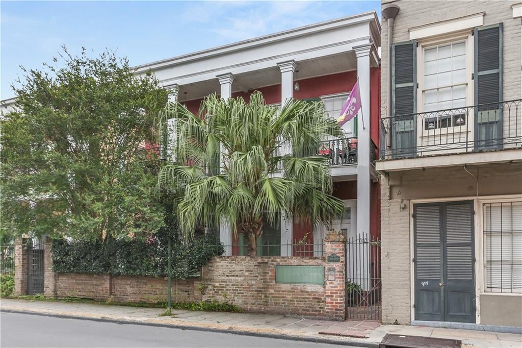 1204 Chartres Street 5 — photo