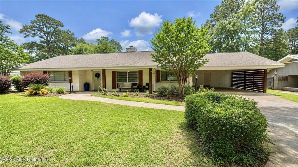 403 Pine Drive — photo