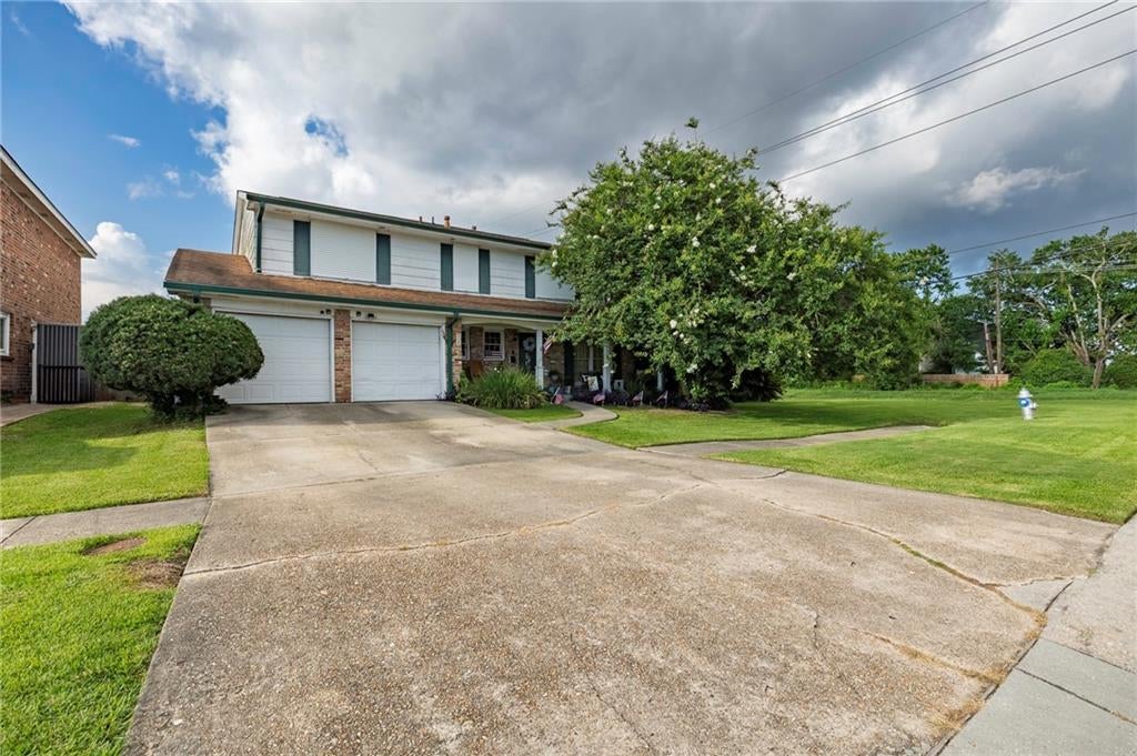 801 Ginette Drive — photo