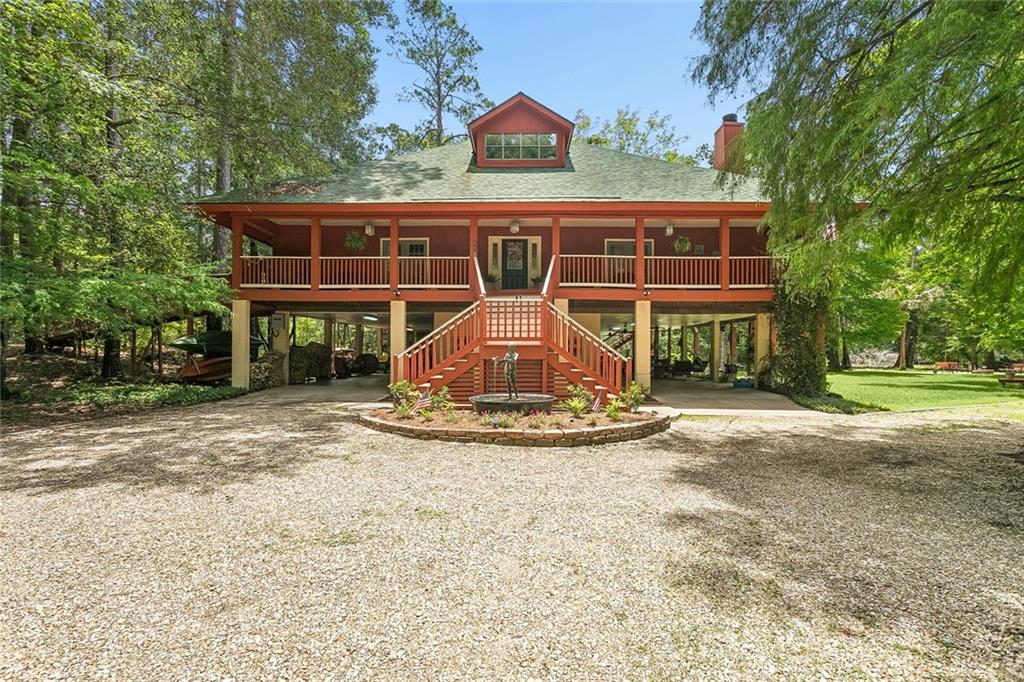 10 Cypress Road — photo