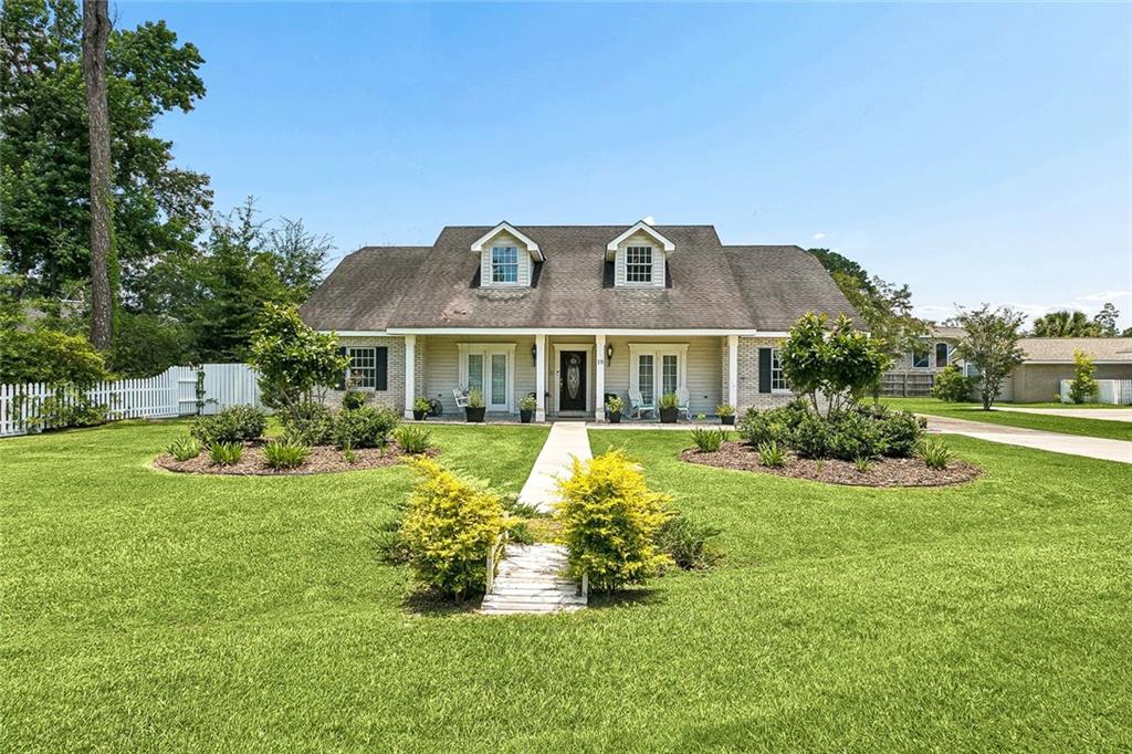 19 Fairway View Drive — photo