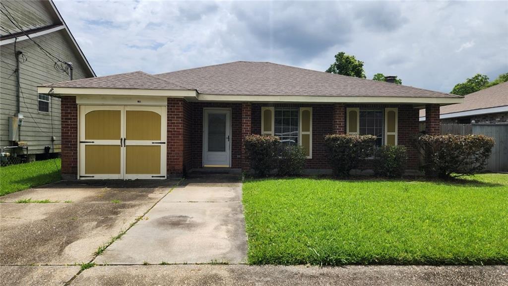 108 Riverview Drive — photo