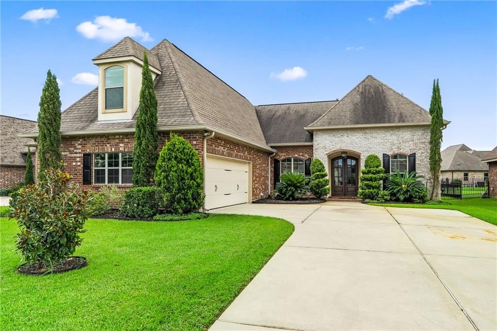 122 Cypress Lakes Drive — photo