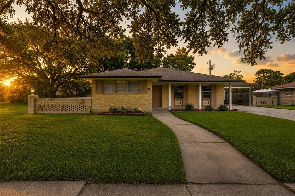 26 W Carmack Drive — photo