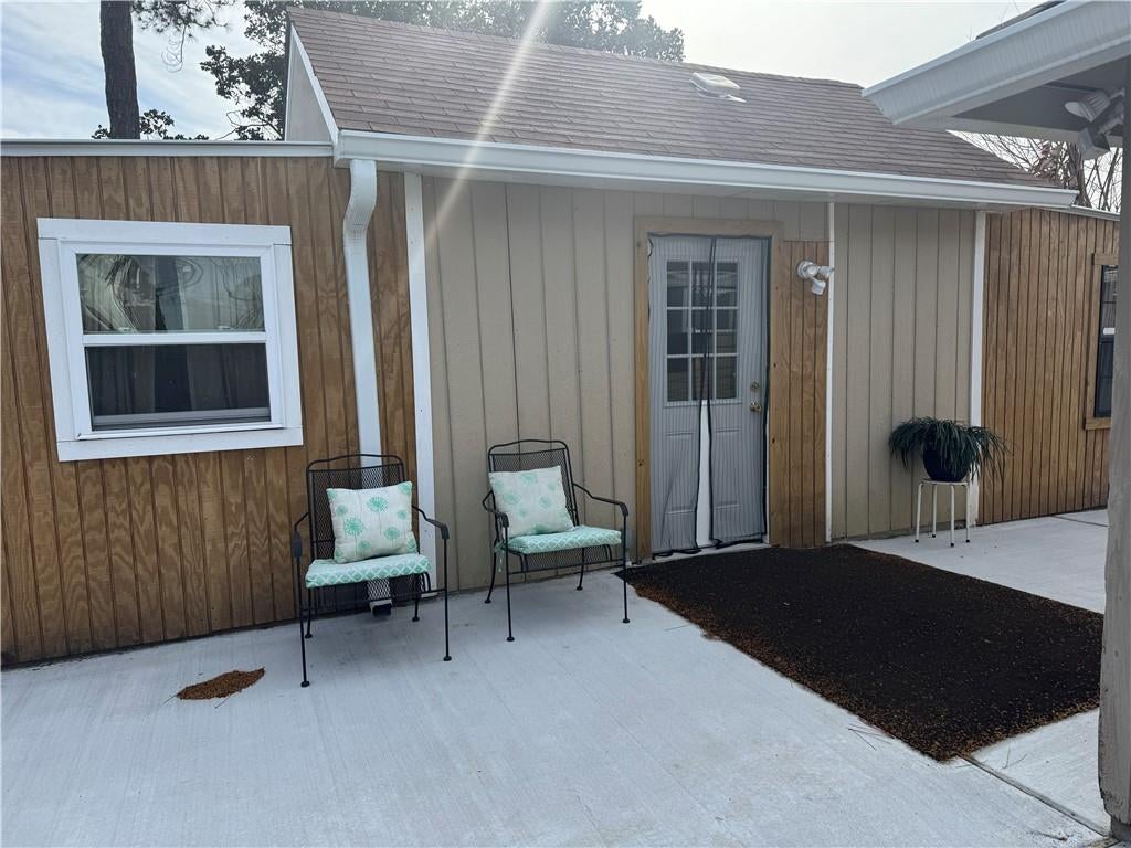 521 Victory Drive — photo