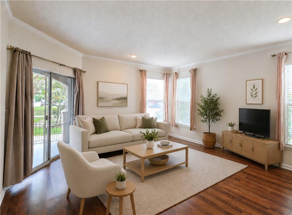 350 Emerald Forest Boulevard 12104 — photo