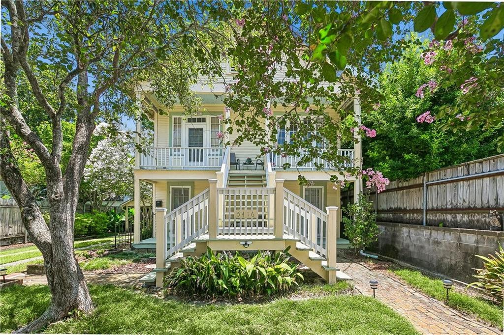 5416 Lasalle Street — photo