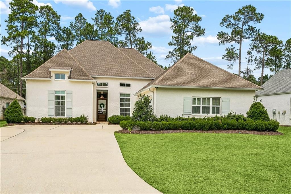 232 Chateau Papillon — photo