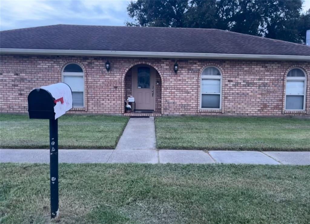 2713 Legend Drive — photo