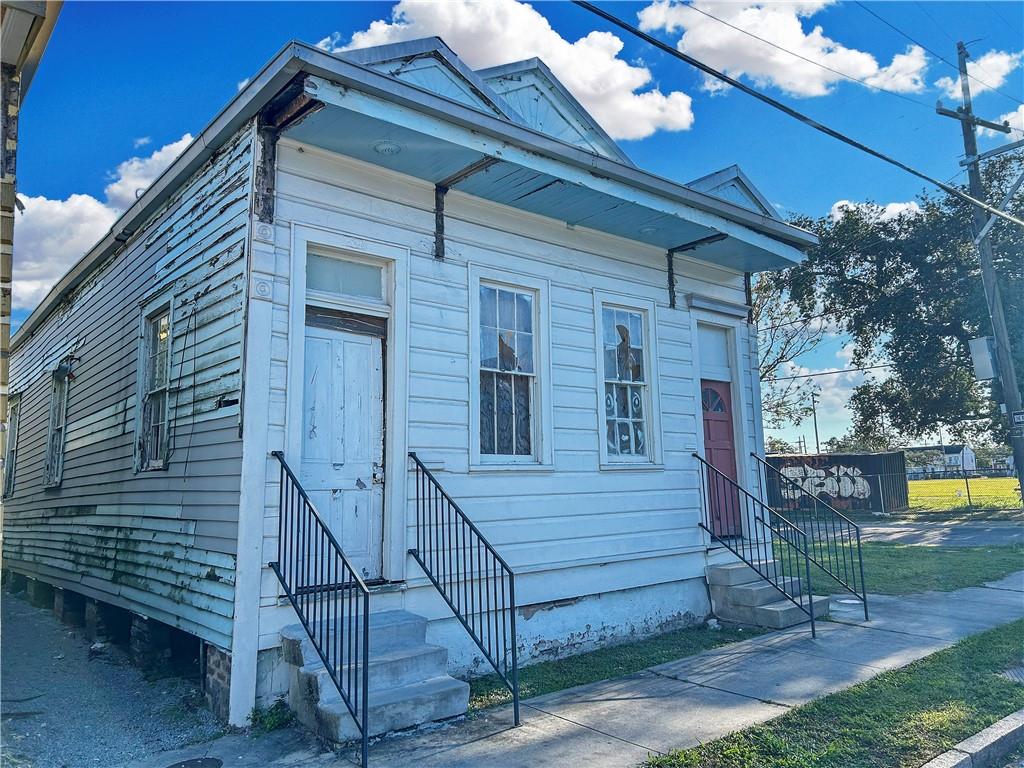 2528 Freret Street — photo