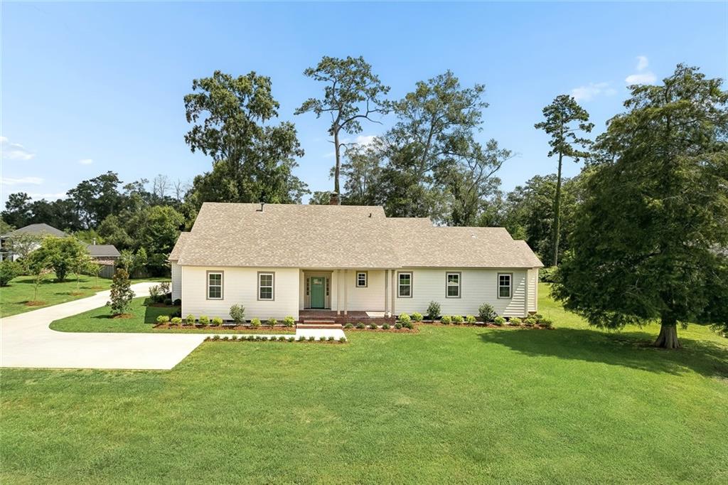 44060 Forbes Farm Drive — photo