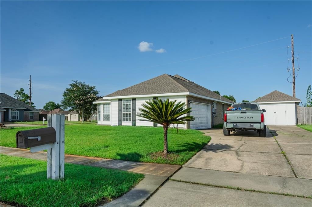101 Tammy Drive — photo
