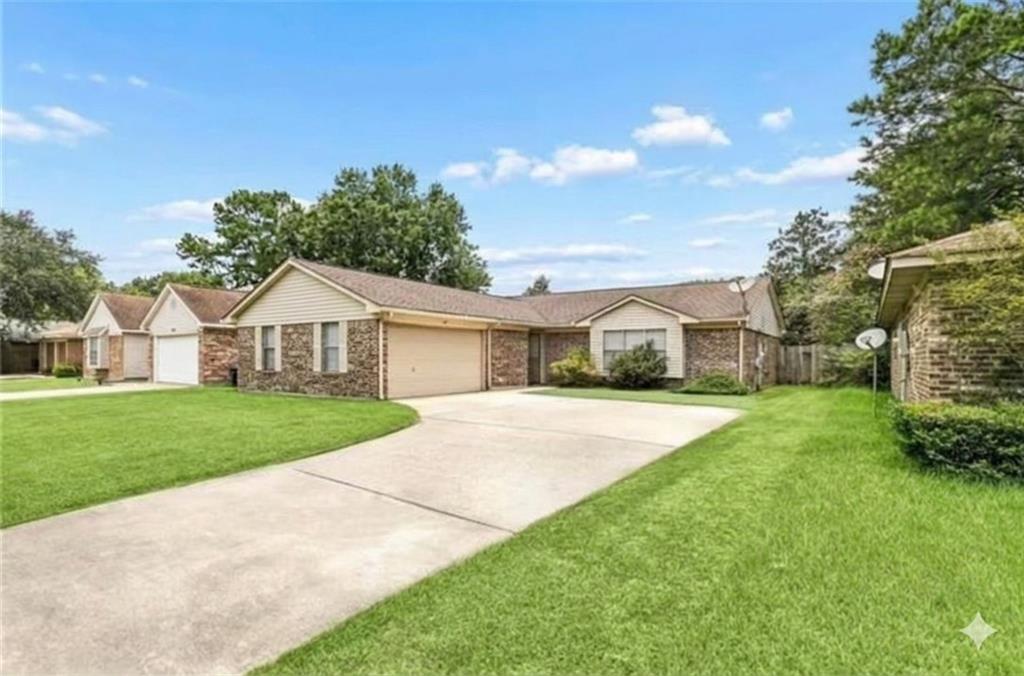 314 Portsmouth Drive — photo