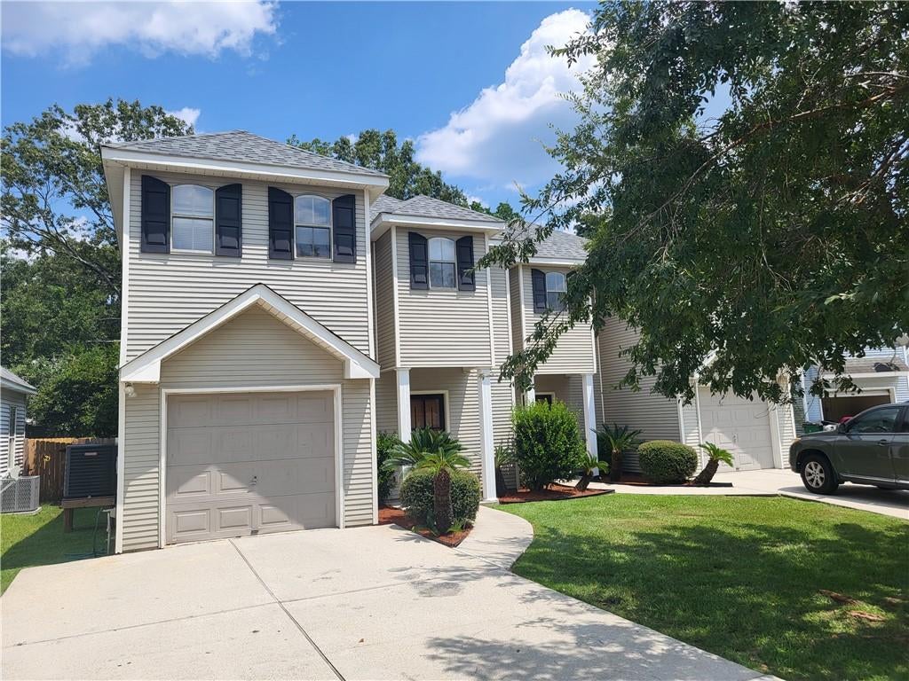 172 Remmy Court — photo