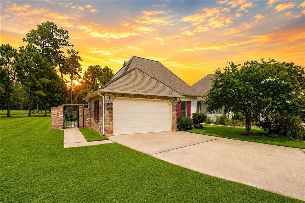 107 Mount Carmel Court — photo