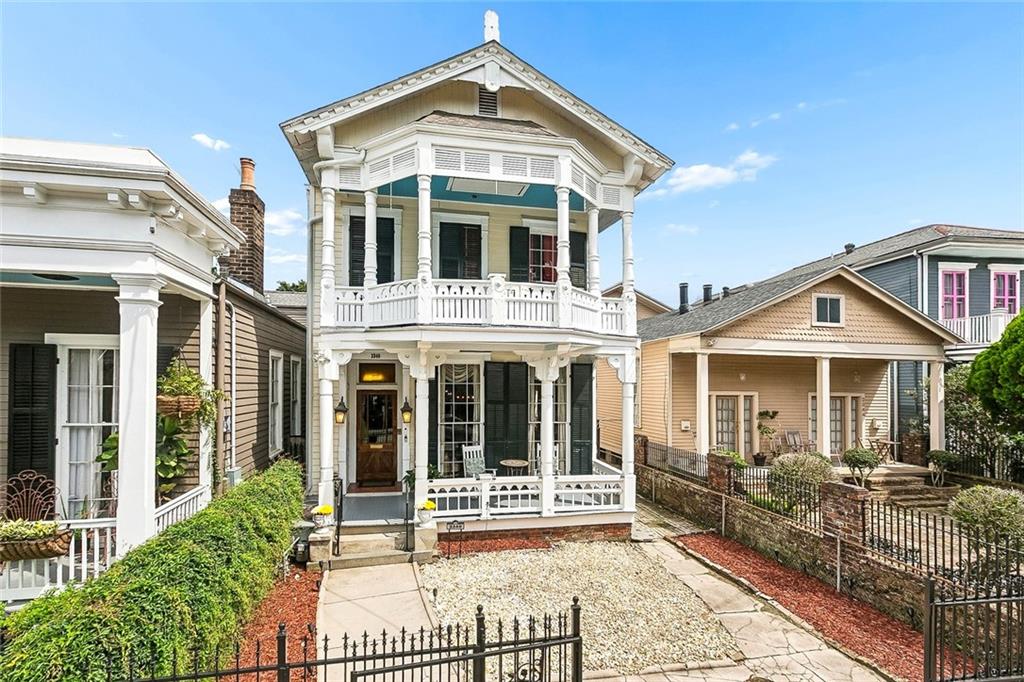 2340 Constance Street — photo