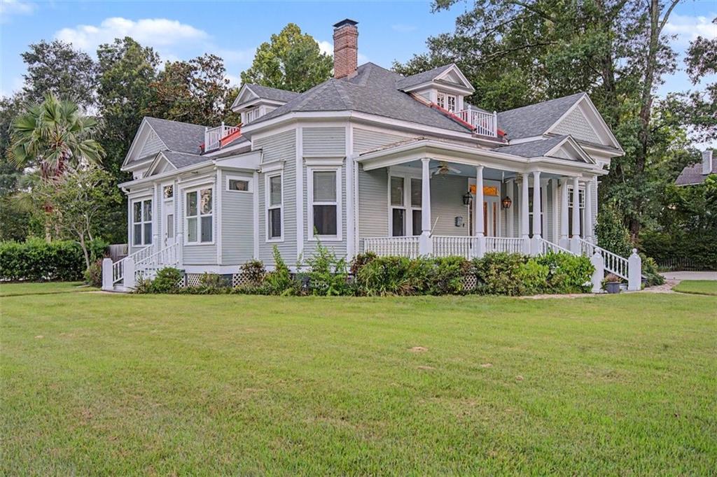 705 W Thomas Street — photo