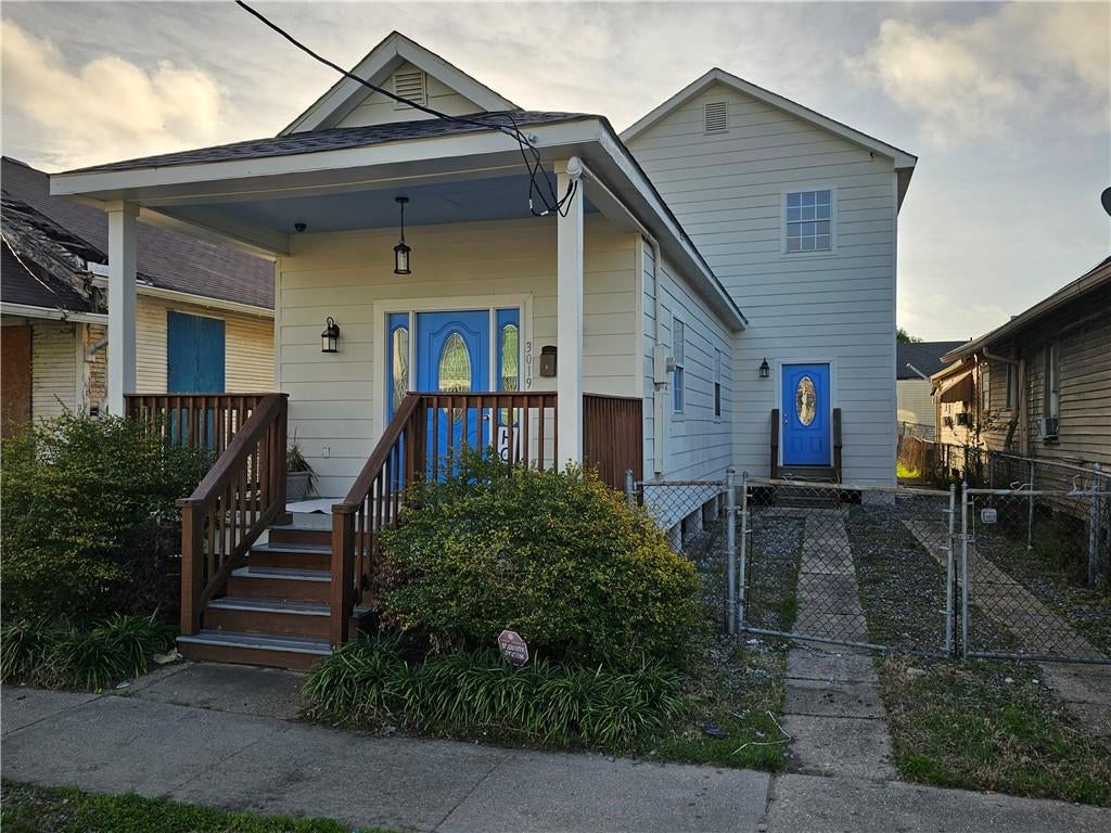 3019 Eagle Street — photo