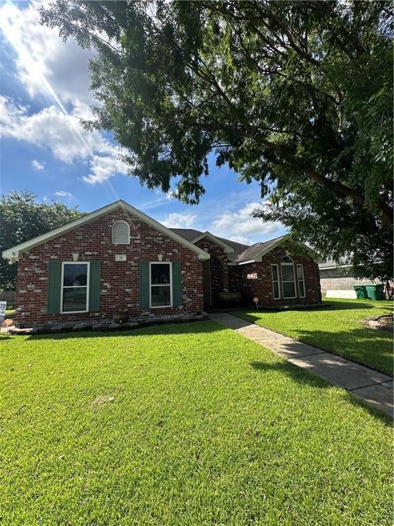 38 Cane Drive — photo