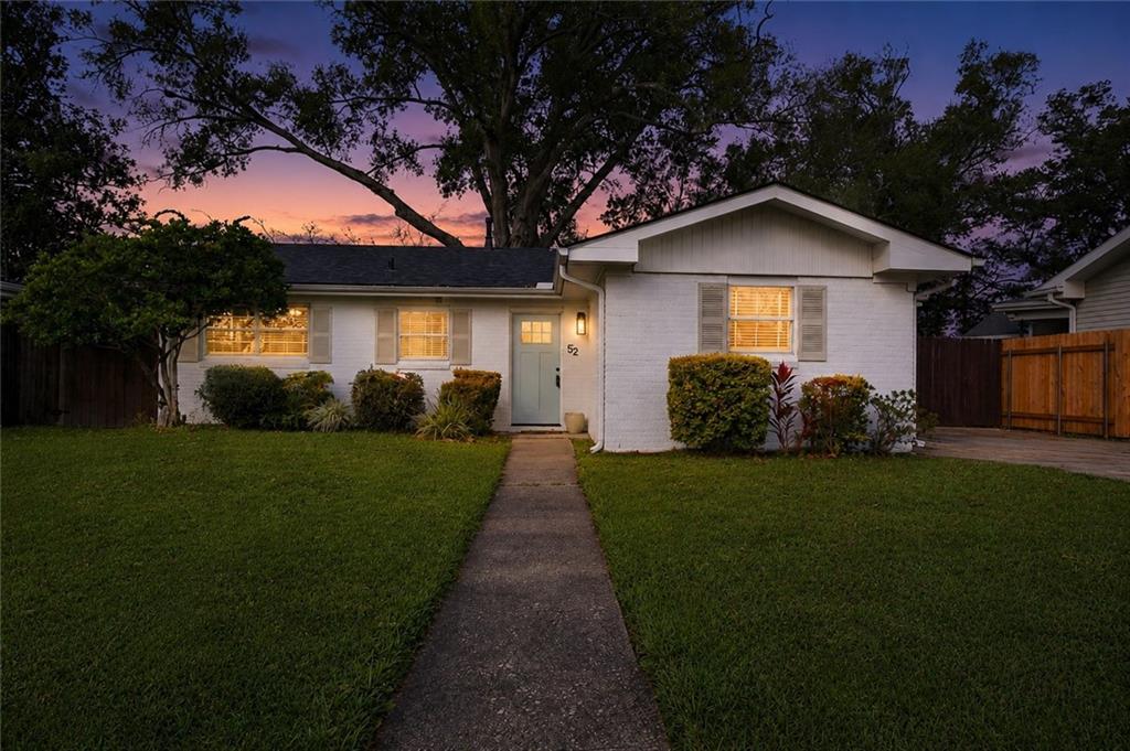 52 Hennessey Court — photo