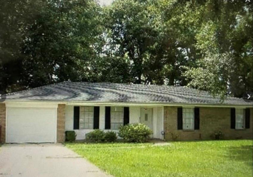 208 Maryland Drive — photo