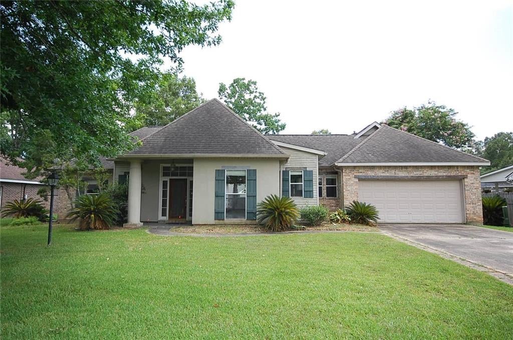 721 Rue Marseille Drive — photo