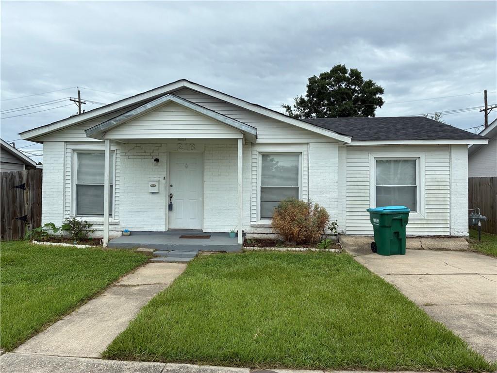 216 Georgetown Drive — photo