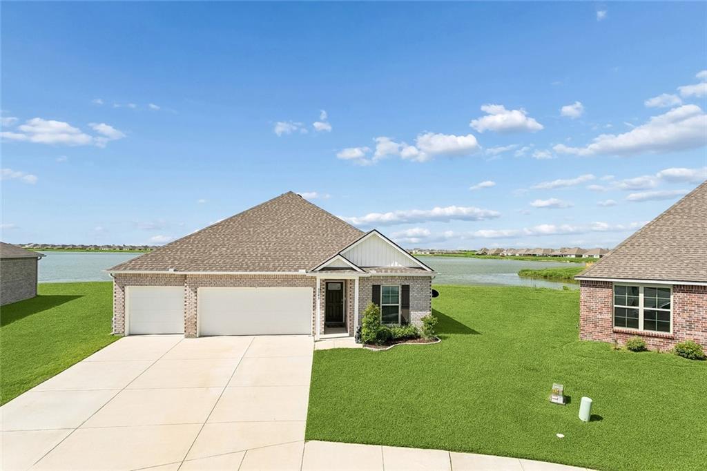 3943 Hook Island Lane — photo