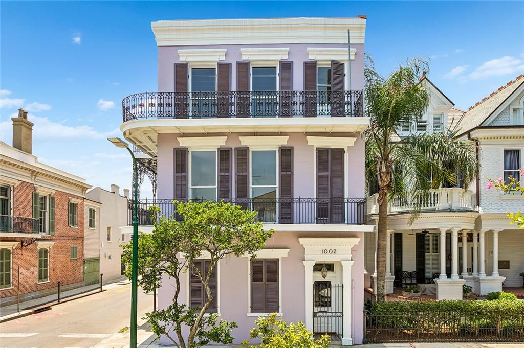 1002 Esplanade Avenue 101 — photo