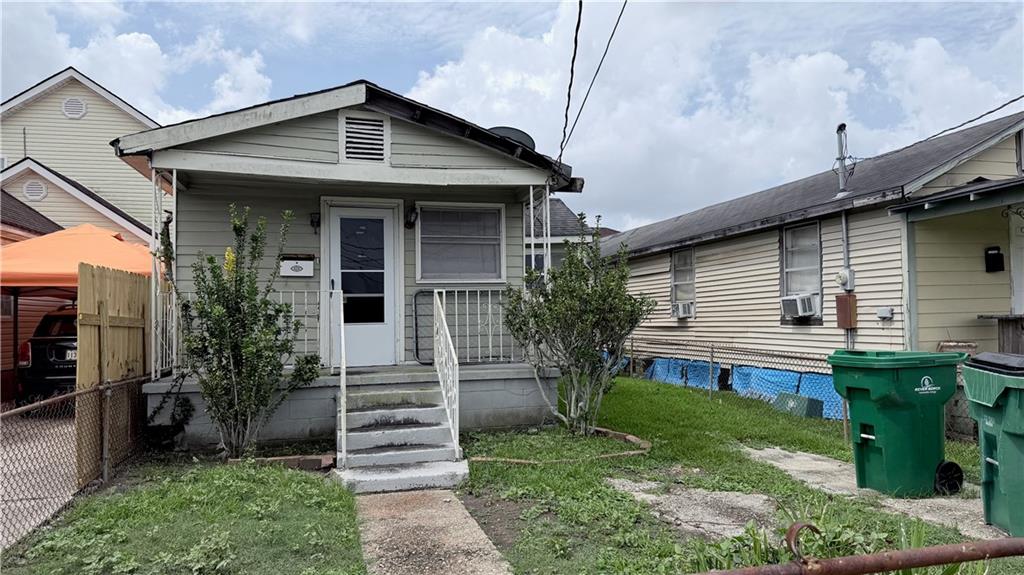 1306 Romain Street — photo